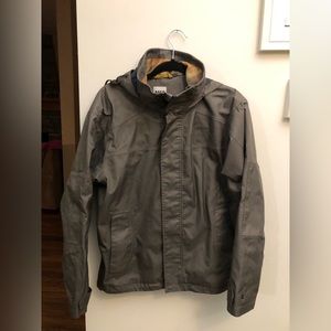 Men’s rain jacket.